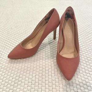 Fashionable Pink Astivia Pump